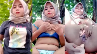 Ratih Hijab Sange Colmek di Kebun Video by RedTube Ratih Hijab Sange Colmek di Kebun Video by RedTube