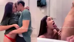 Bokep Ayang Ngajakin Ngewe Dulu di Kamar Mandi Kost – Onlyfans Mimie_chnt69 Leaked Video Video by NoBokep