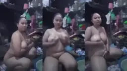Lagi Mandi Kirim Video ke Pacar Video by IXXX Lagi Mandi Kirim Video ke Pacar Video by IXXX