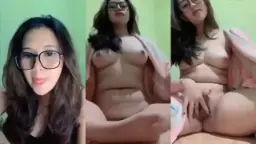 Si Cantik Renata Toket Mulus Live Video by RedTube Si Cantik Renata Toket Mulus Live Video by RedTube
