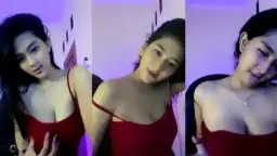 Violine Remas Belahan Dada Basah Idaman Pascol Video by Beeg