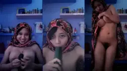 Meruchan Hijab Colmek Pake Timun Video by TubeV Meruchan Hijab Colmek Pake Timun Video by TubeV