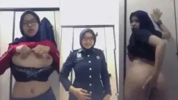 ABG Hijab Pap TT Buat Pacar Video by YouJizz ABG Hijab Pap TT Buat Pacar Video by YouJizz