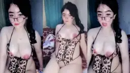Kitty Puting Mancung Video by AVTub Kitty Puting Mancung Video by AVTub