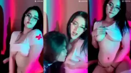 Bestienya Jilat Susu Rosalinda Mango Video by PornTrex Bestienya Jilat Susu Rosalinda Mango Video by PornTrex